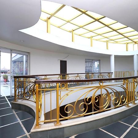 Hotel Shanti Villa Нью-Дели Экстерьер фото
