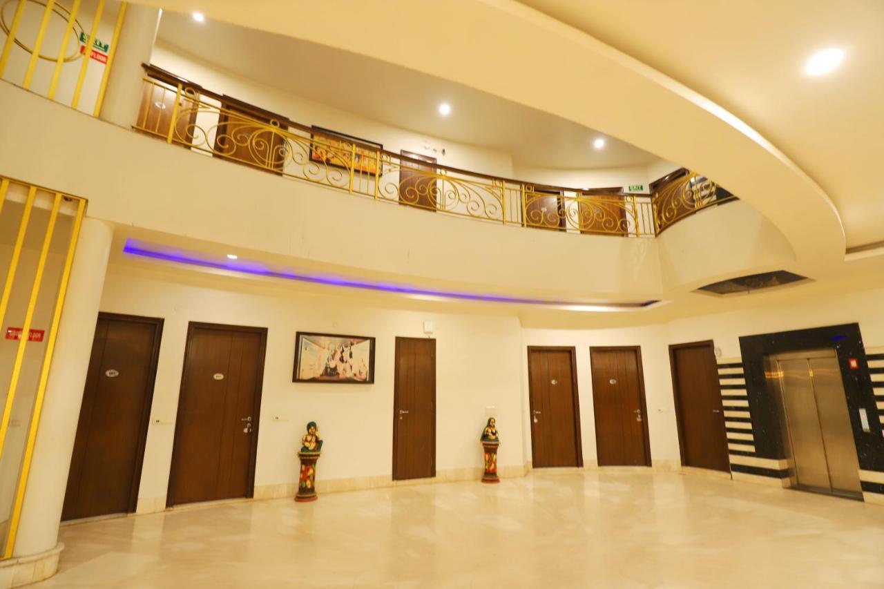 Hotel Shanti Villa Нью-Дели Экстерьер фото