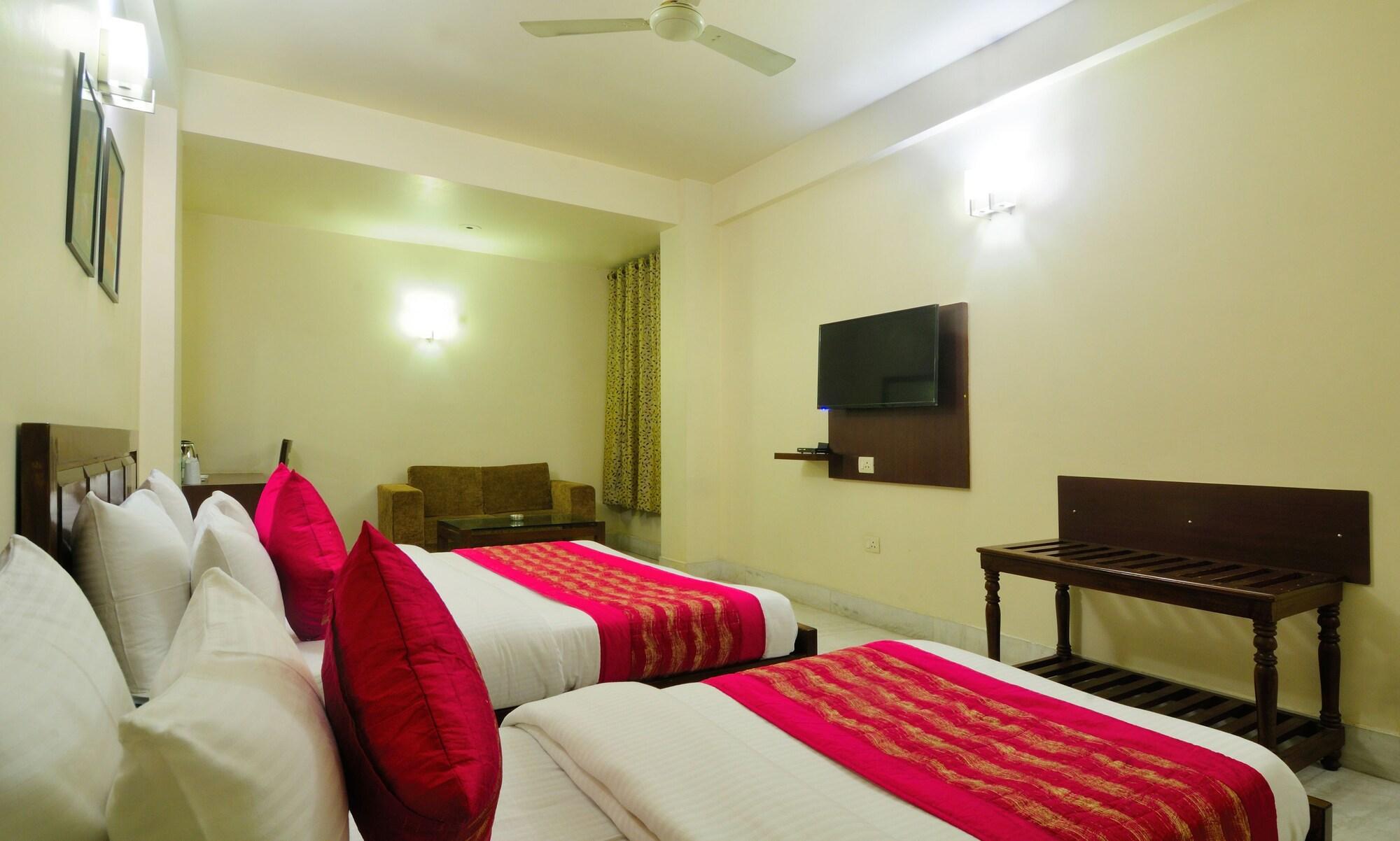 Hotel Shanti Villa Нью-Дели Экстерьер фото