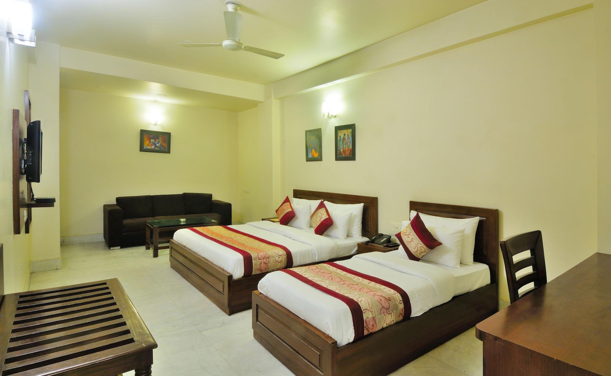 Hotel Shanti Villa Нью-Дели Экстерьер фото