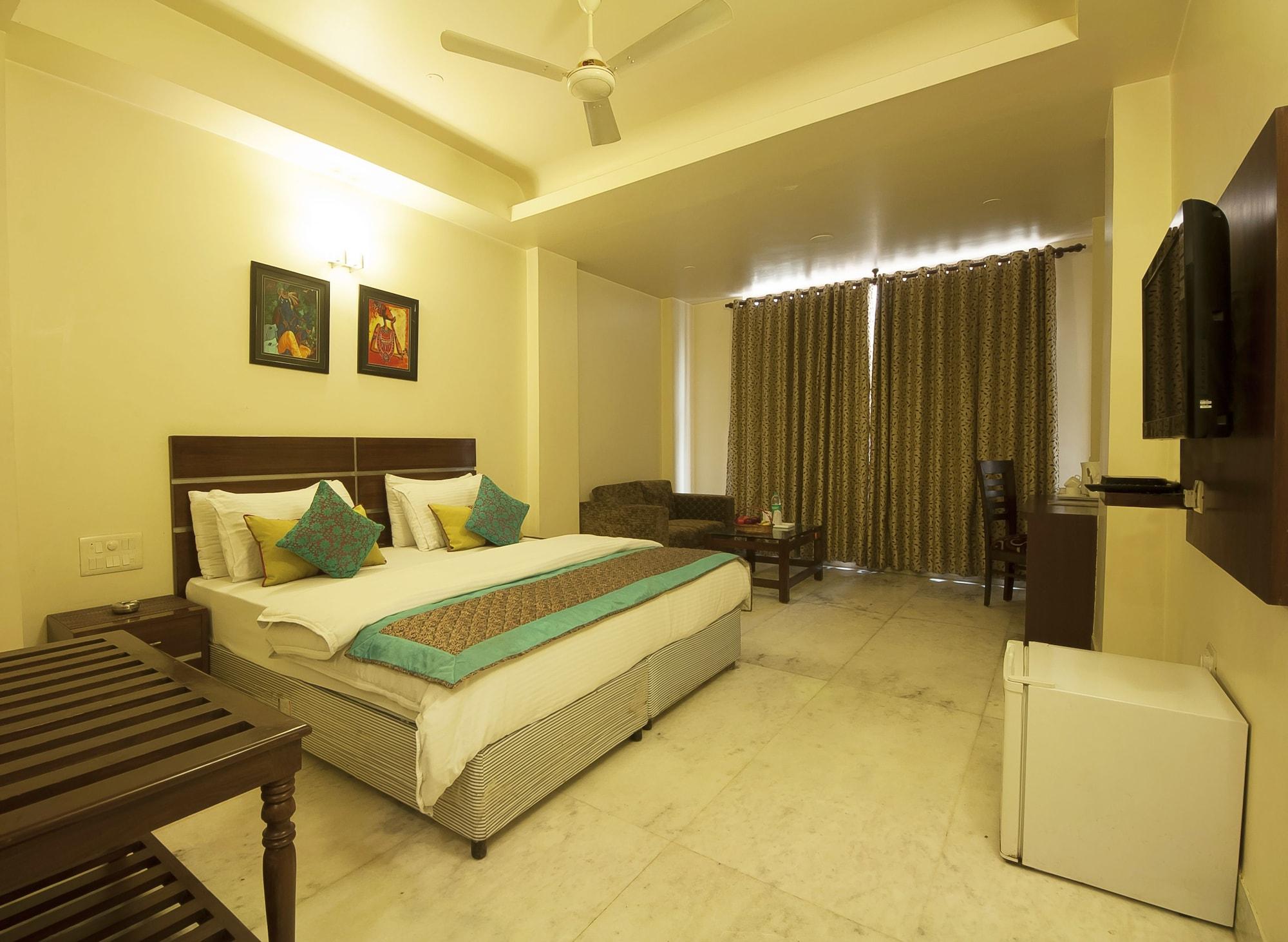 Hotel Shanti Villa Нью-Дели Экстерьер фото