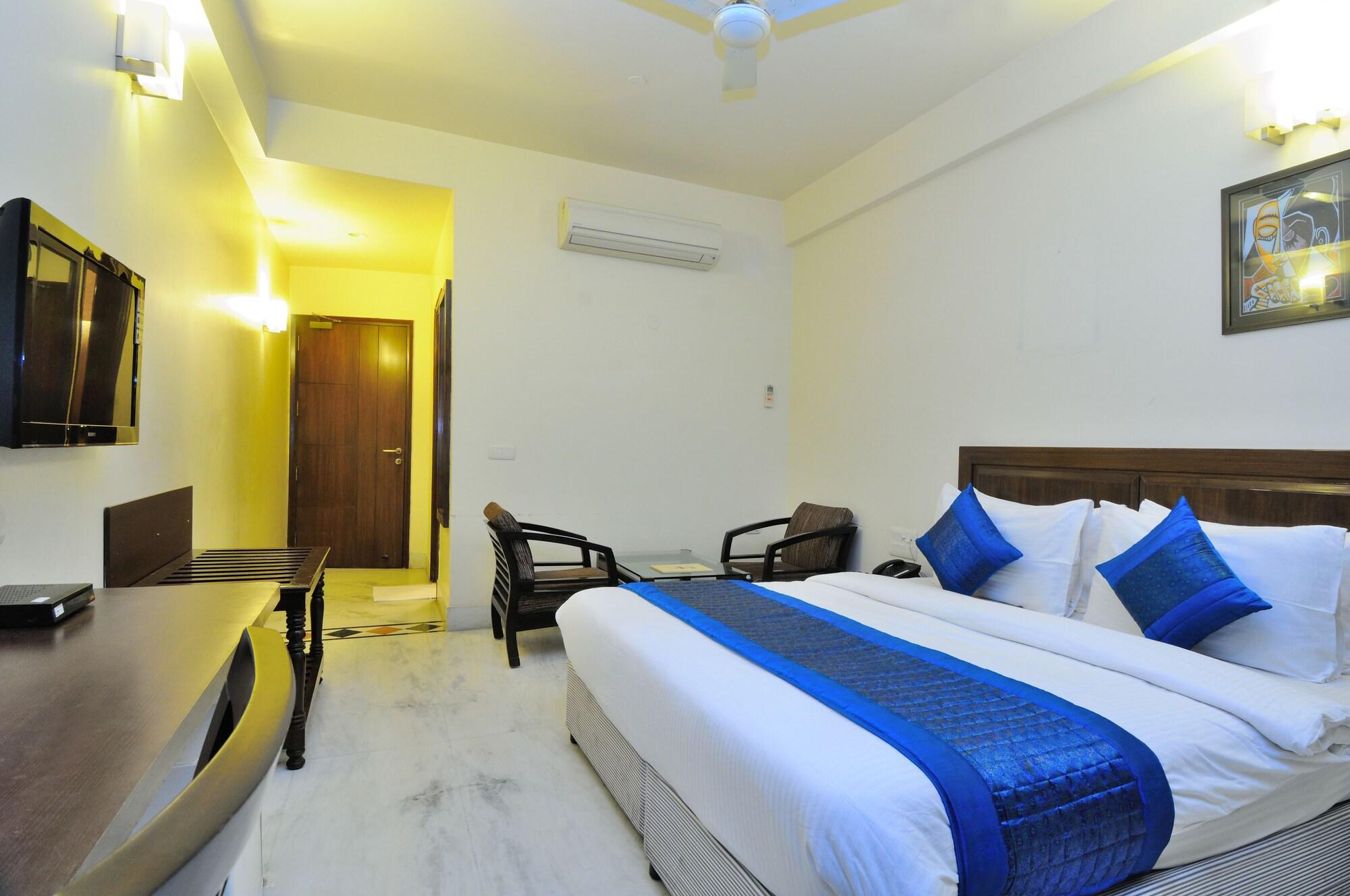 Hotel Shanti Villa Нью-Дели Экстерьер фото